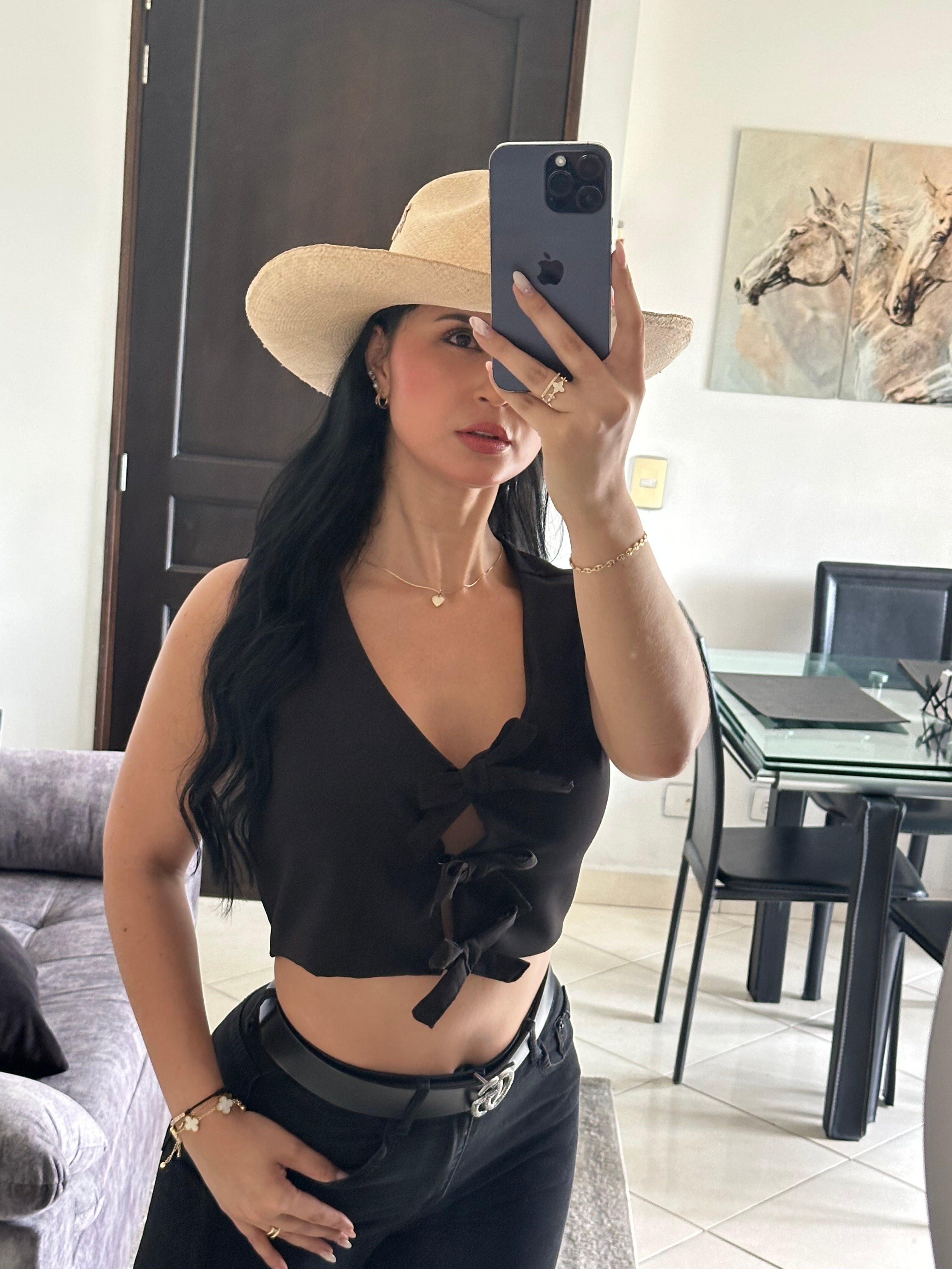 Moñe Chic